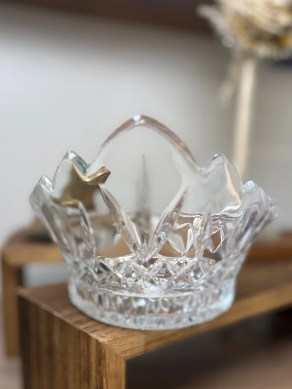 Vintage Teleflora Tiara Crown Cut Crystal Starburst Round Decorative Bowl Dish